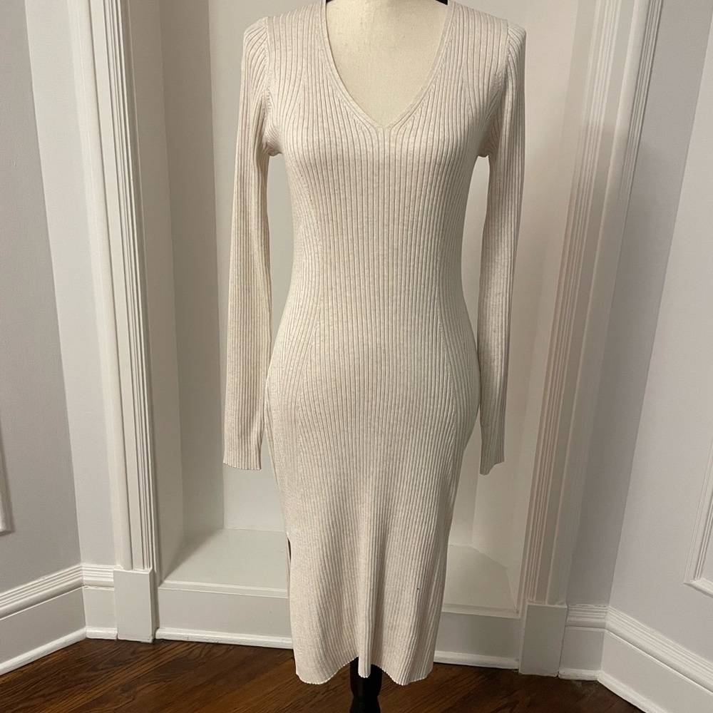 Athleta Cream Long Sleeve Dress